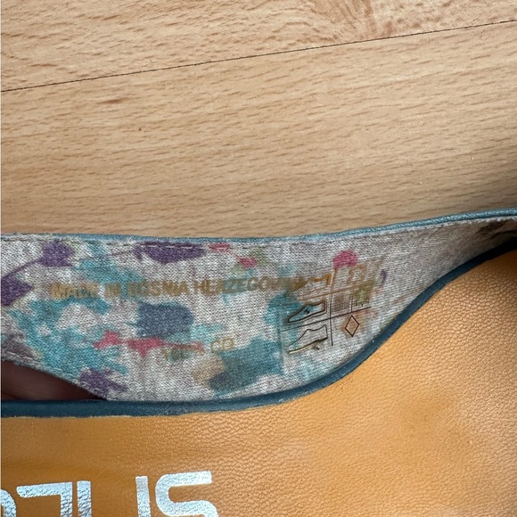 Blue leather Mjus block low heel sling back size 37 NWOT - Picture 9 of 9